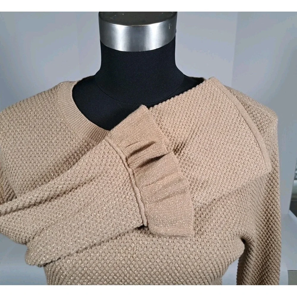 Michael Kors Women's Long Sleeved Gold Metallic Sweater Top Size Small